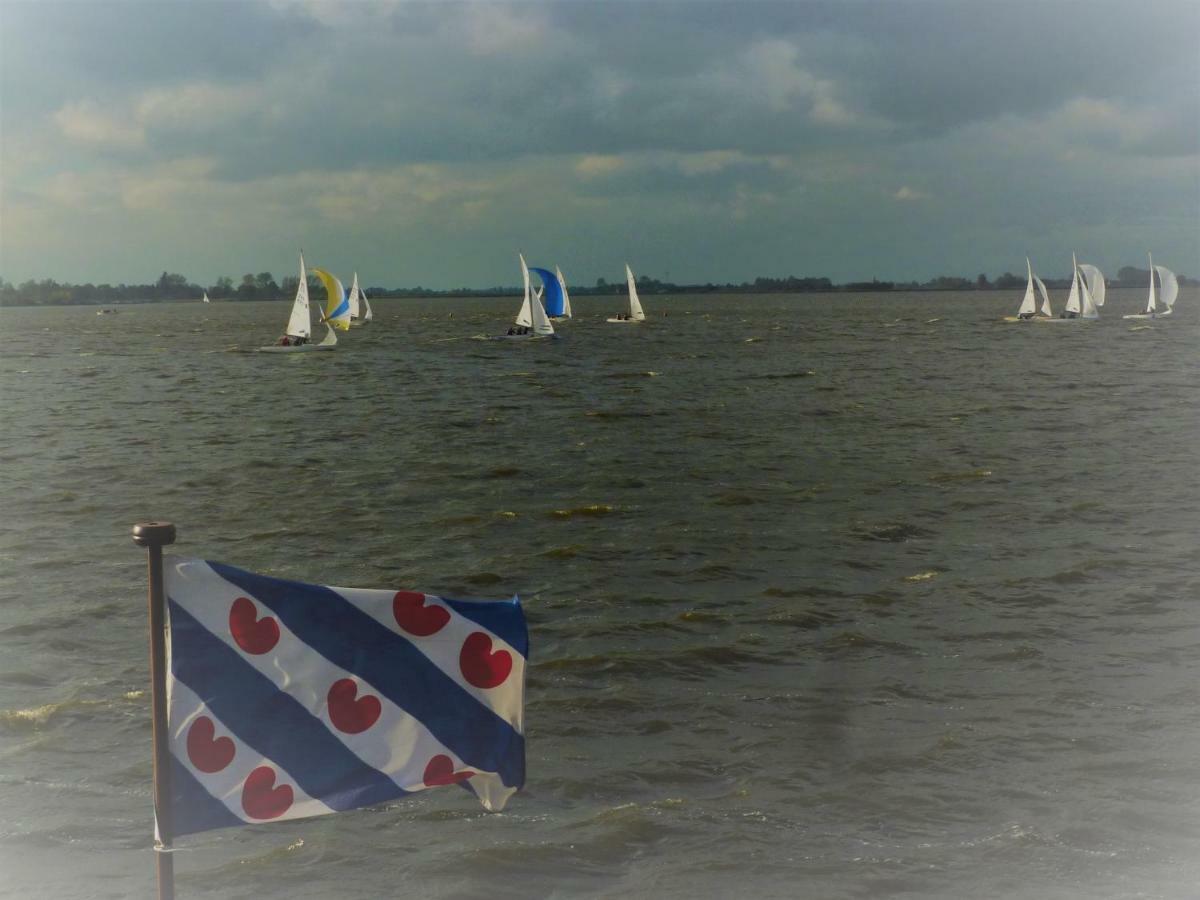 Vakantiehuisgalamadammen Met Ligplaats Boot Koudum Zewnętrze zdjęcie